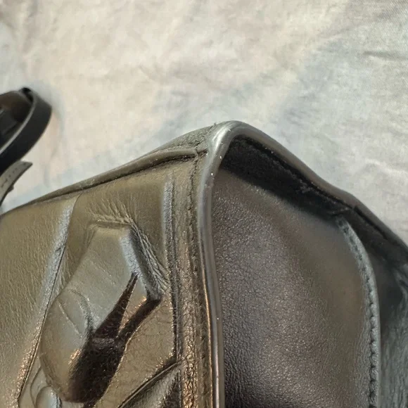 Balenciaga Neo City Tote - Picture 9 of 15